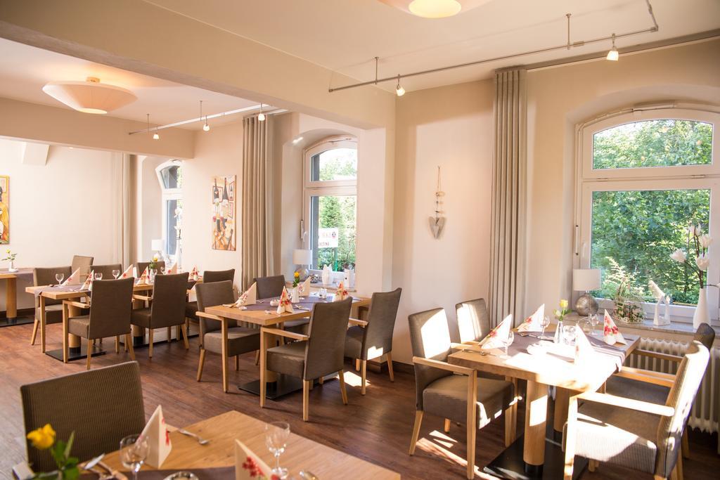 Hotel Zur-Borke Neuenrade Luaran gambar